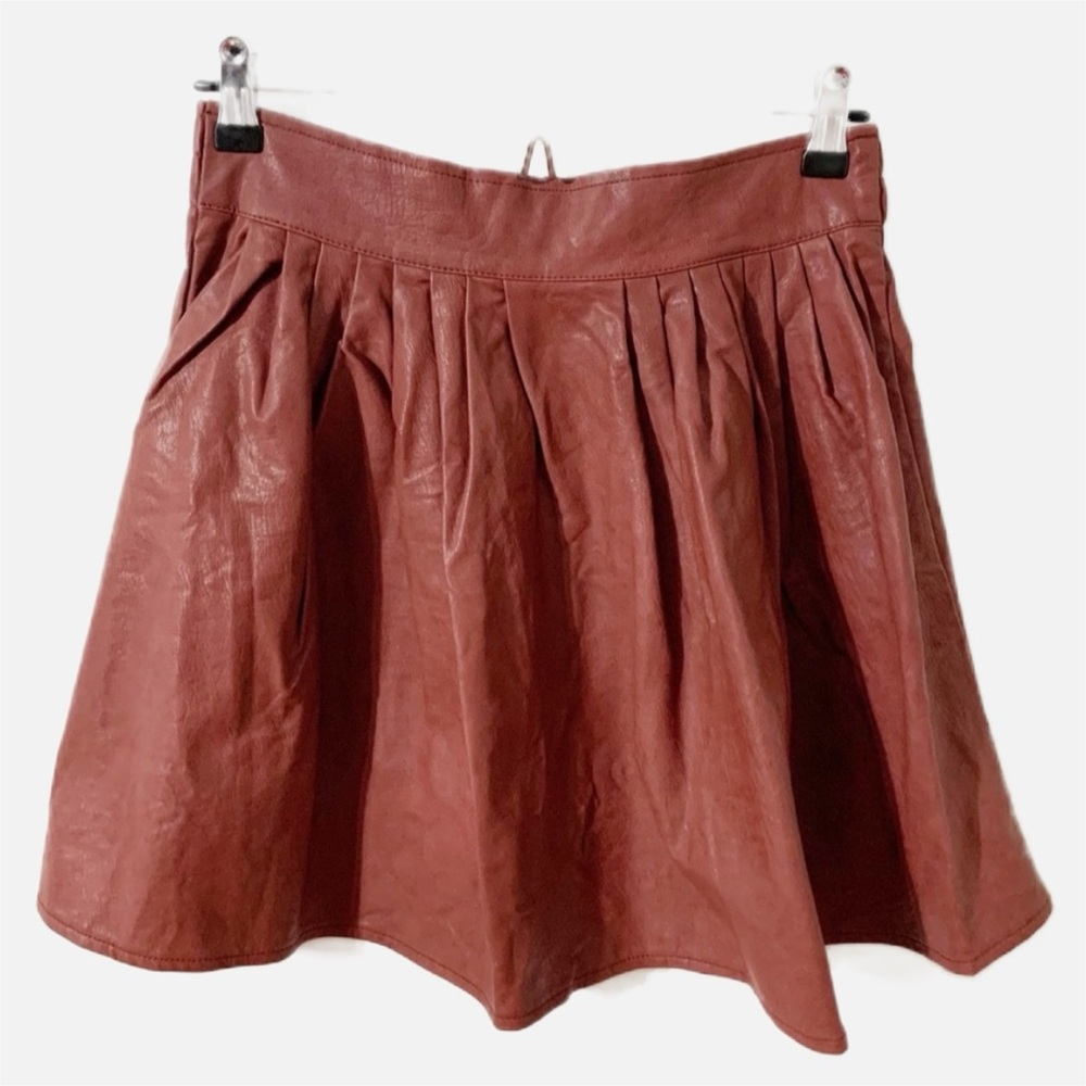 ShineStar Faux Leather A-line Pull On Mini Skirt Gathered Elastic Waistband
